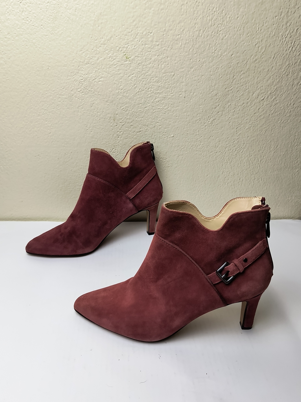 Adrienne Vittadini Shaye 7.5M Burgundy Suede Pointed Ankle Booties
